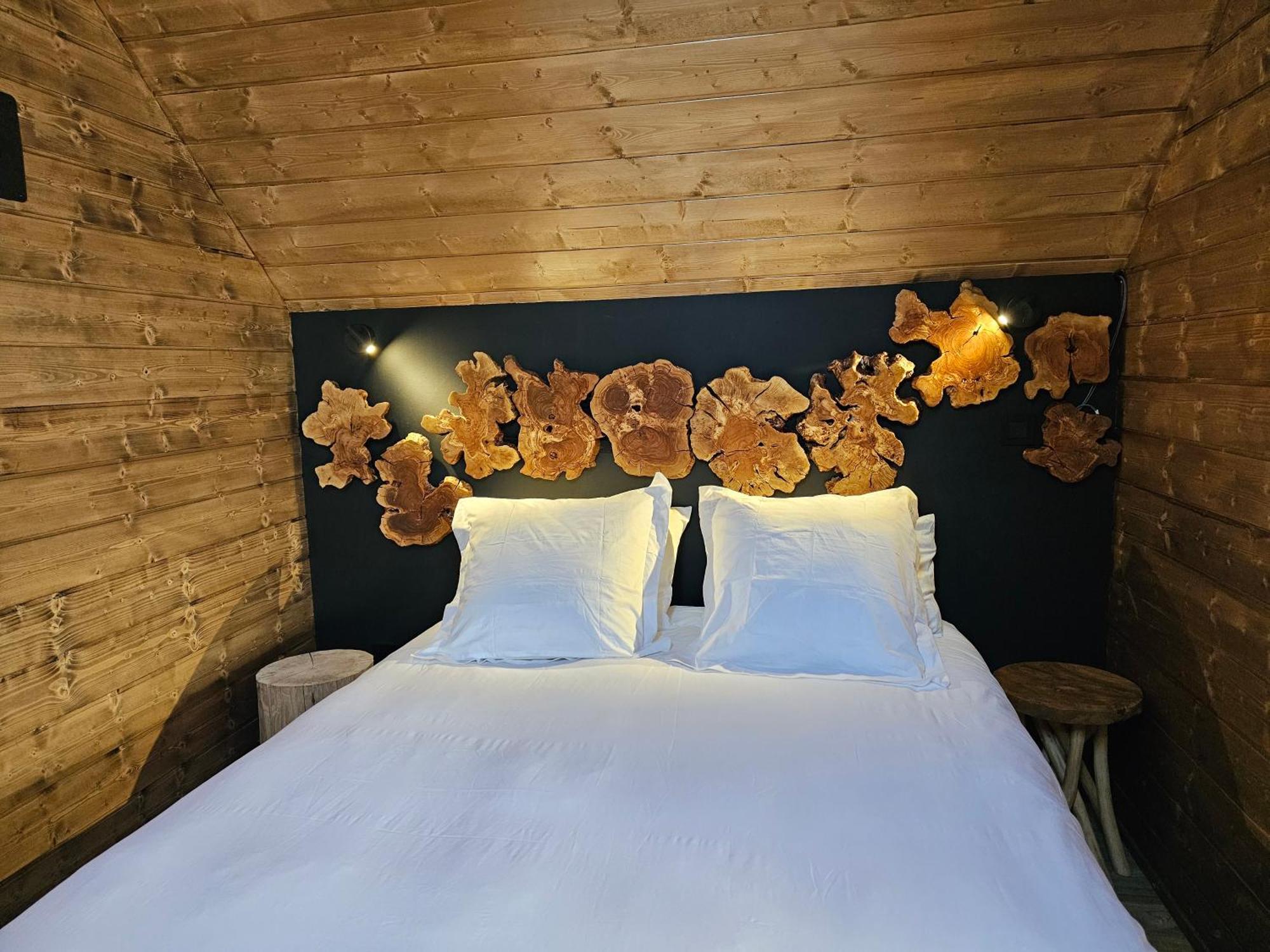 De Les Flors Lodge